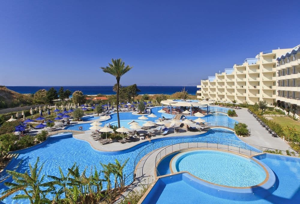 Atrium Platinum Spa & Convention Resort